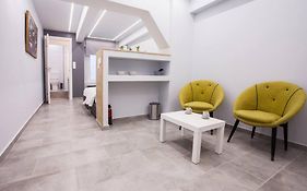Unique minimal chic suite at Syntagma Square